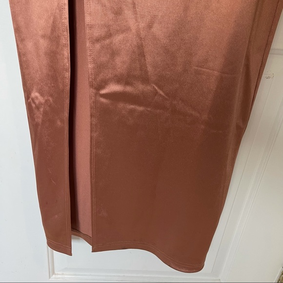 Windsor sold out satin formal maxi dress - Picture 4 of 5